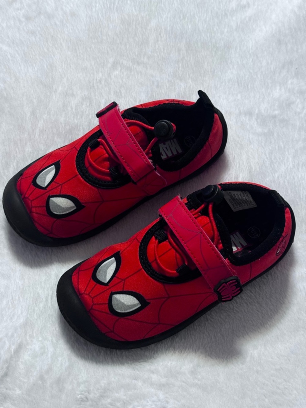 Marvel Red Spider-Man Water Shoes with Black Accents Size 11/12